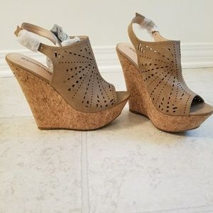 NEW Soft Beige Wedges *SOLD*